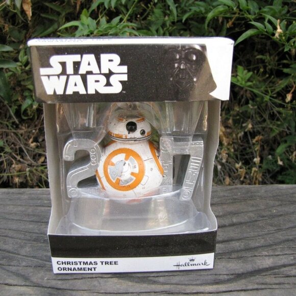 Disney Hallmark Star Wars BB8 2017 Christmas Tree Ornament The Last Jedi